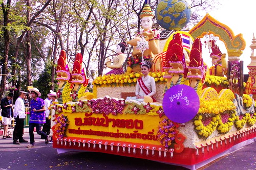 chiang mai flower festival