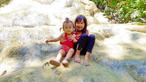 bua tong waterfall, sticky waterfall, buatong sticky waterfall