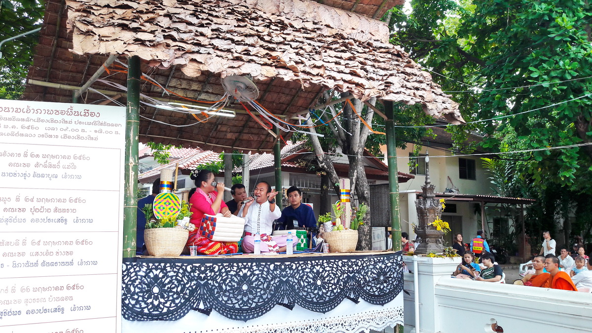 inthakin, inthakin city pillar festival, inthakin festival, inthakin ceremony, sai khan dok, khan dok, chiang mai festival