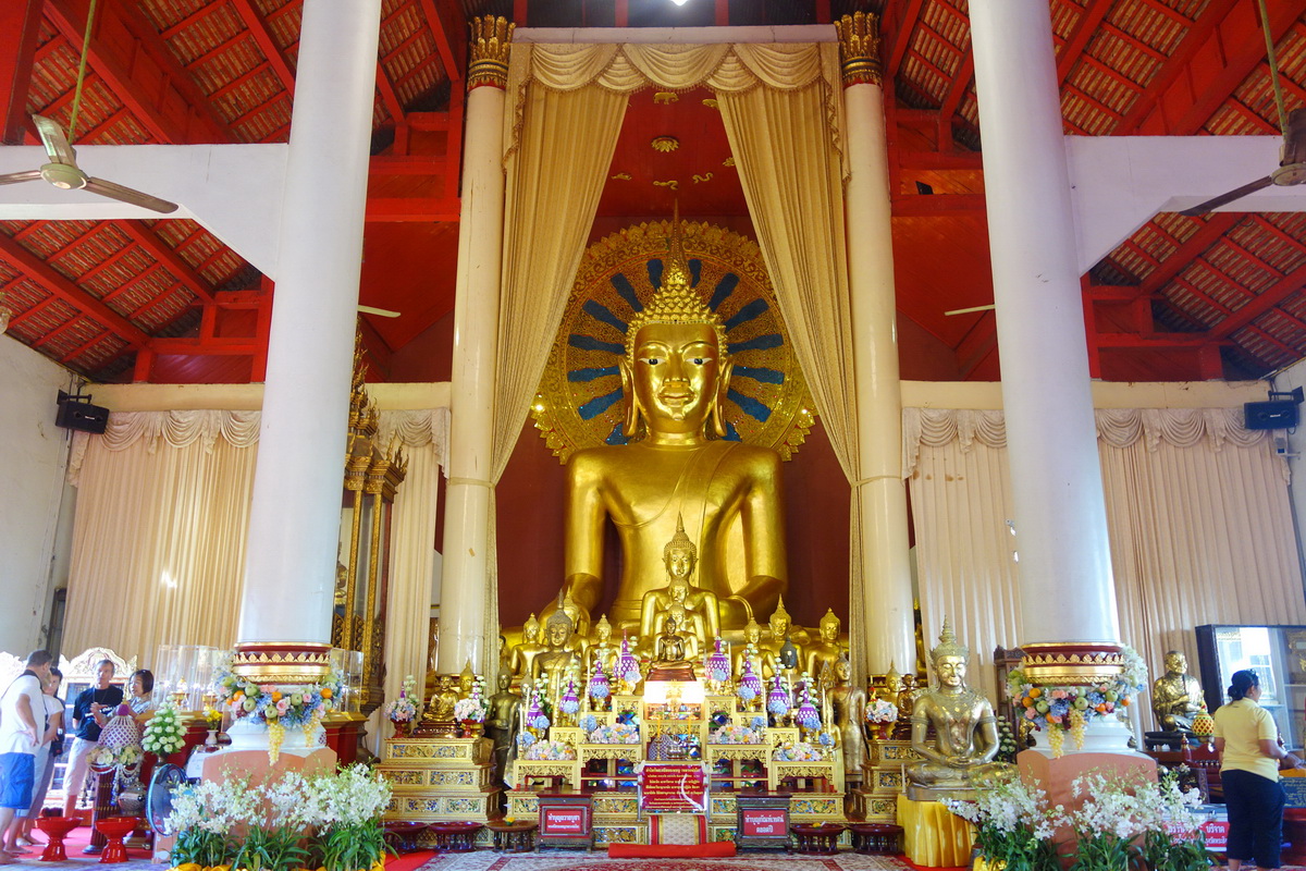 wat phra singh, phra singh temple, wat phra singh chiang mai, phra singh temple chiang mai