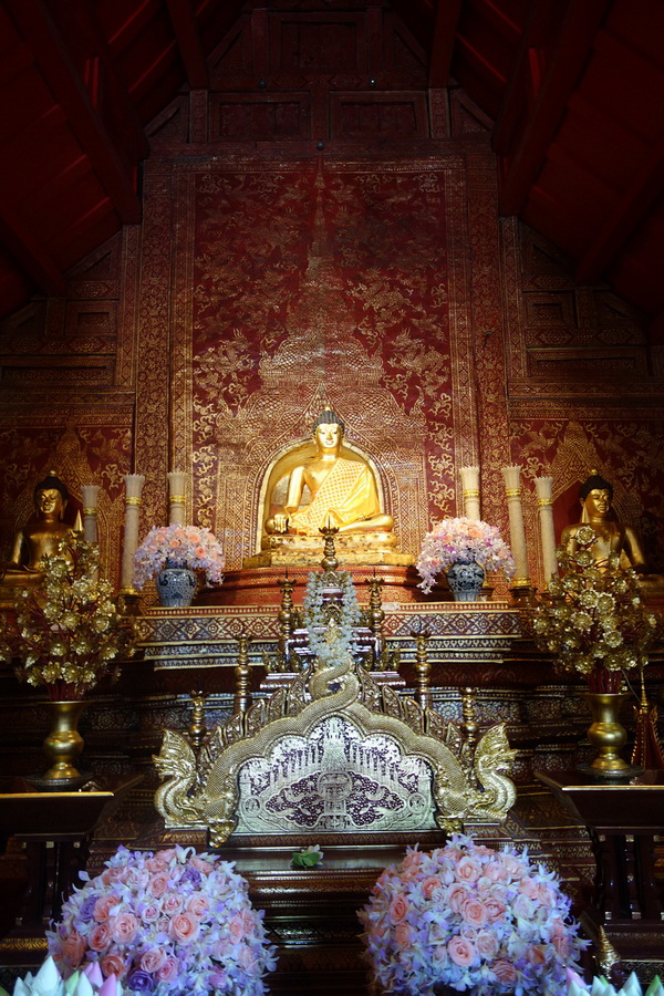 wat phra singh, phra singh temple, wat phra singh chiang mai, phra singh temple chiang mai