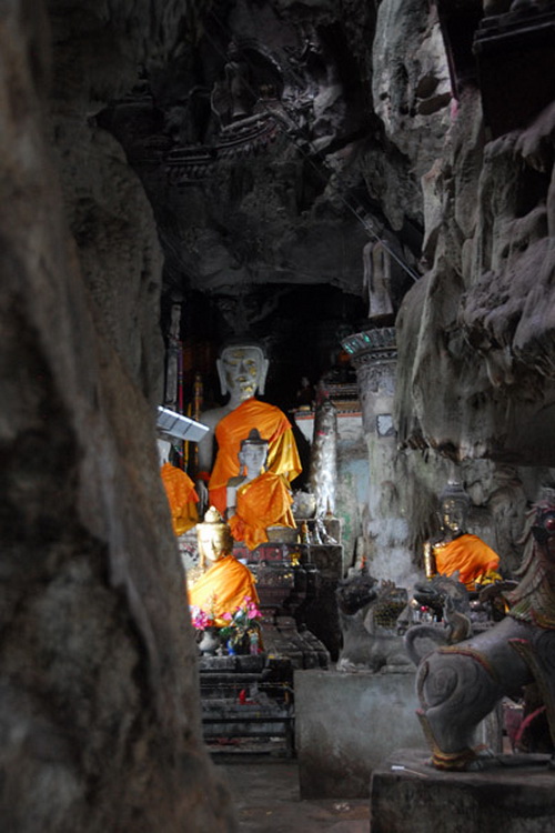 chiang dao cave, tham chiang dao