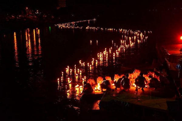 loi krathong regional names, loi krathong variants, loi krathong across regions, loi krathong tradition names, regional loi krathong festivities, regional loi krathong celebrations