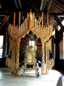 black house museum, black house chiang rai, baan dum, baan dam, baan dam Museum, baan dum museum