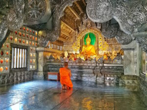 sri suphan temple, wat sri suphan, silver temple