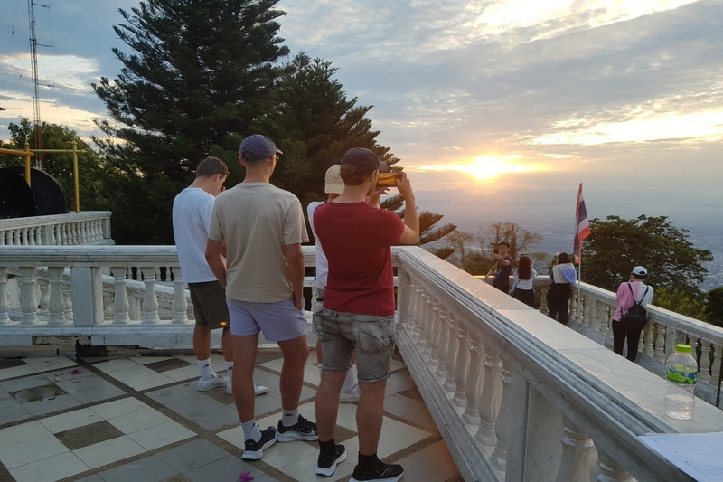 doi suthep sunrise tour