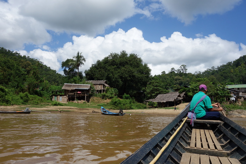 ban huay pu keng, kayan village ban huay pu keng long neck village, huay pu keng village, huay pu keng kayan village, huay pu keng long neck village