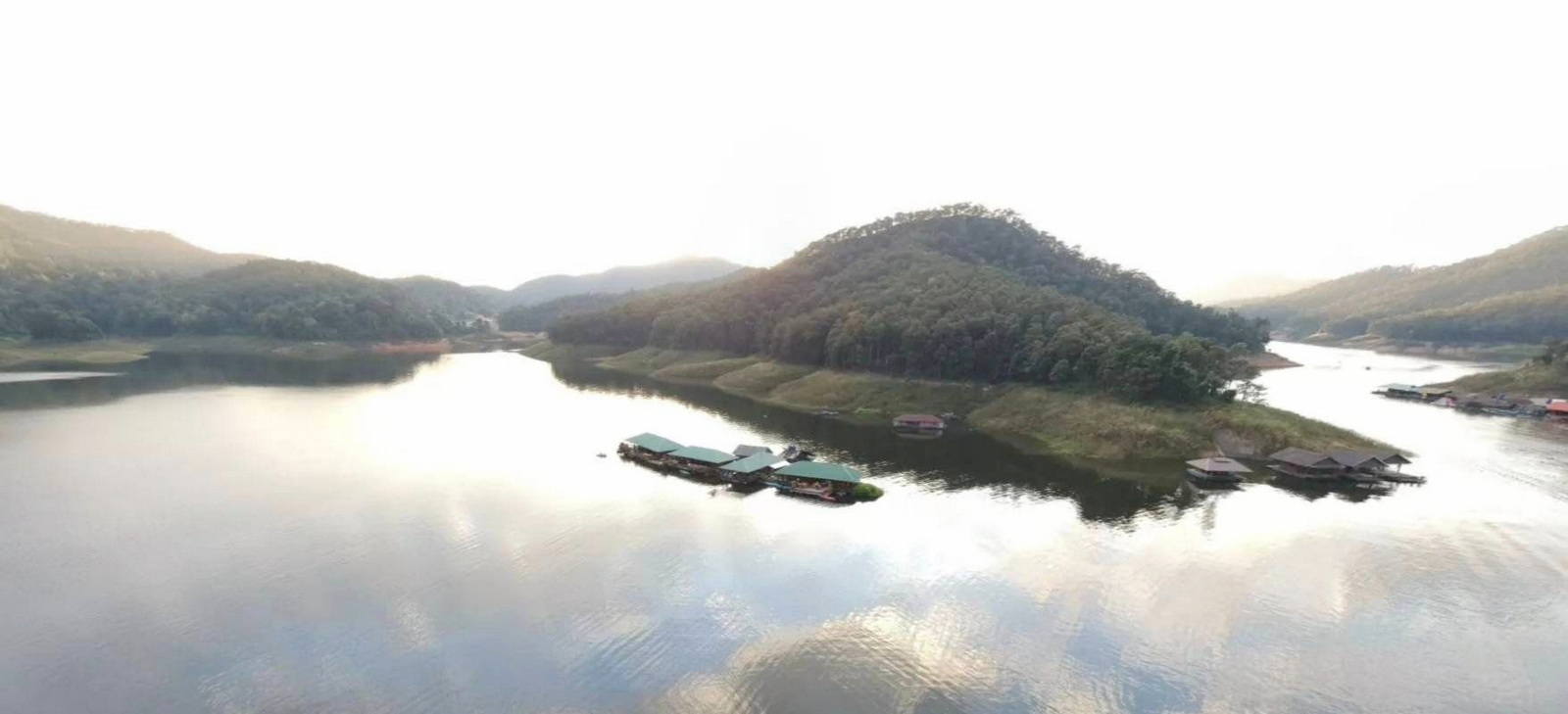 mae ngad dam, lake attractions chiang mai, attractions lake in chiang mai, chiang mai lakes, lakes in chiang mai, reservoir and lake attractions chiang mai