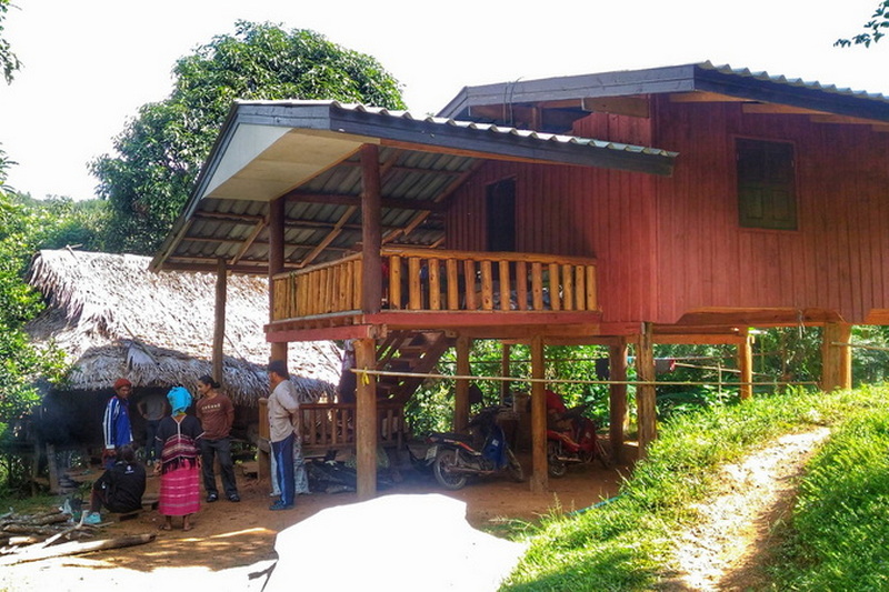 2 days trek to doi pui & ban huay hee, 2 days karen village trek, doi pui 2 day trek, 2 days hill tribe trek, 2 days doi pui & karen village trek, 2 days ban huay hee & doi pui hike, 2 days trek ban huay hee, 2 days hike doi pui & hill tribe life