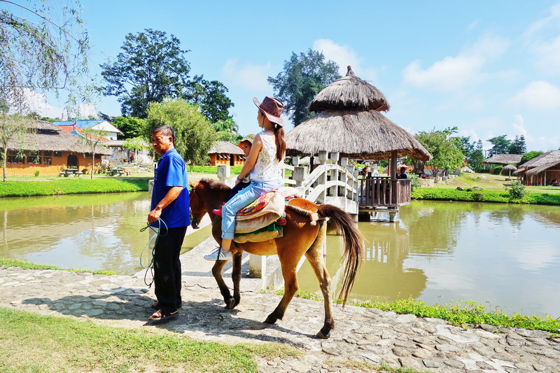 santichon village, chinese yunnan cultural village, chinese yunnan village santichon village, chinese yunnan cultural village, chinese yunnan village